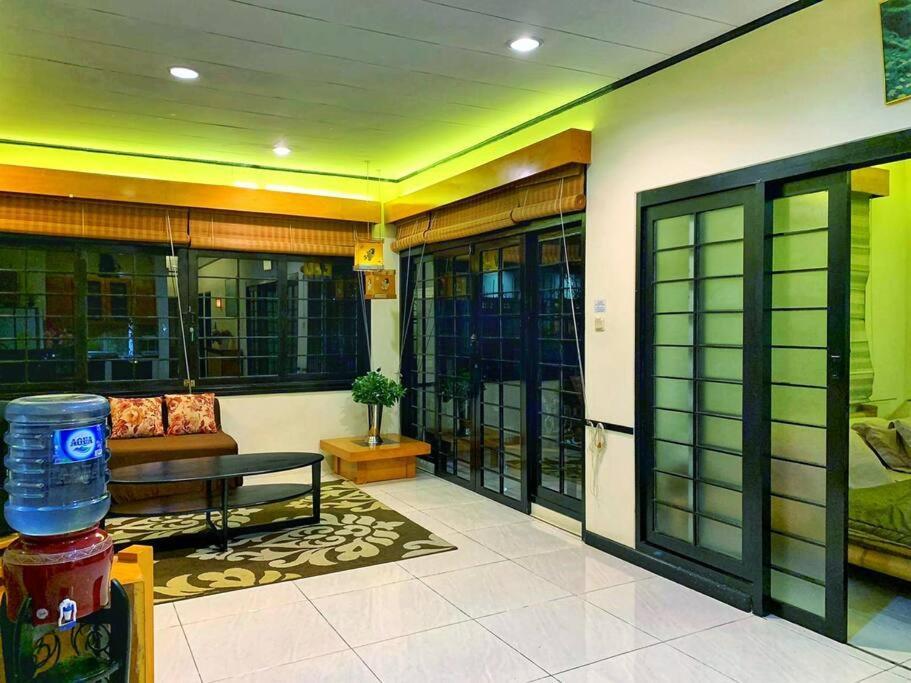 פונקאק Designer Villa Osaka מראה חיצוני תמונה